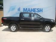 Toyota-Hilux Revo